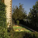 ディンラー ホテルズ ユルギュップ ウルギュップ