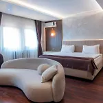 ディンラー ホテルズ ユルギュップ 5* ウルギュップ