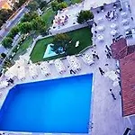 ディンラー ホテルズ ユルギュップ 5* ウルギュップ